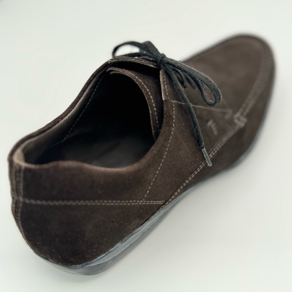 Tod’s Dark Brown Suede dress sneakers size 6.5